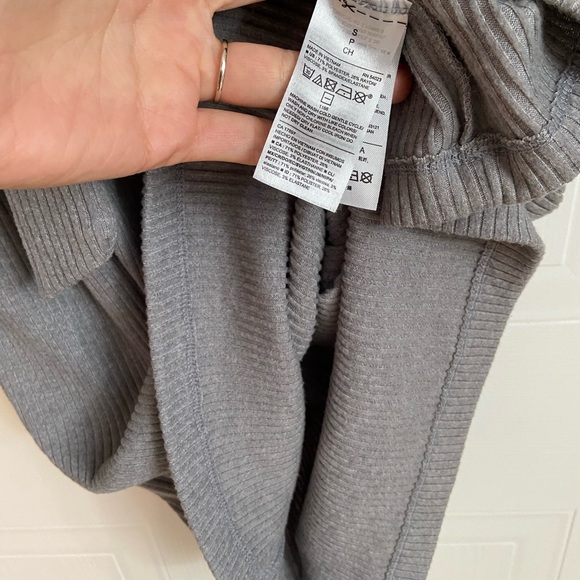 Tie-Belt Rib-Knit Midi Shift Dress - Picture 5 of 6